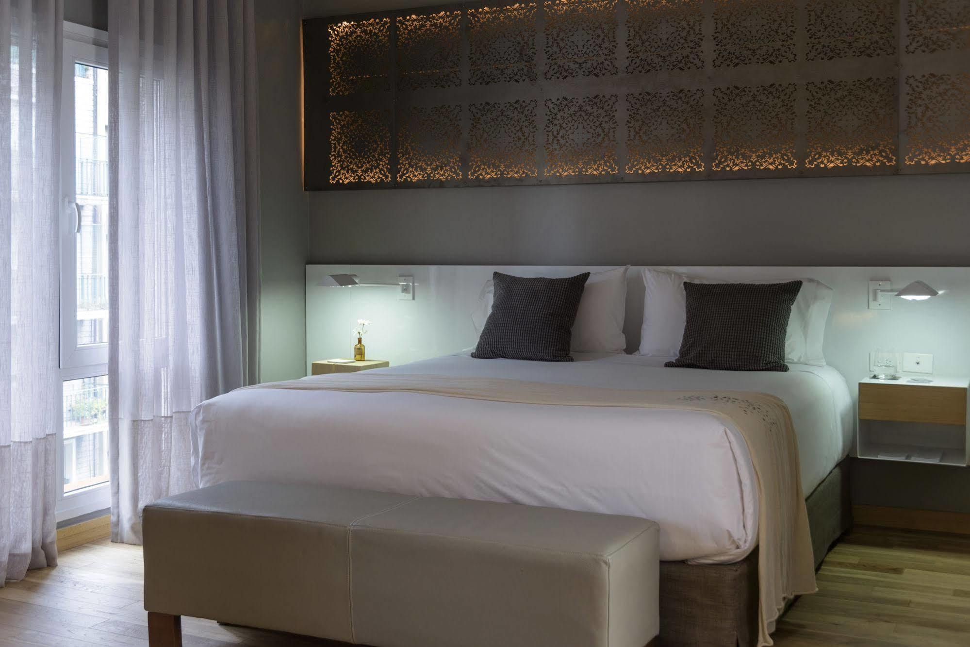 בואנוס איירס Hotel Arenales מראה חיצוני תמונה
